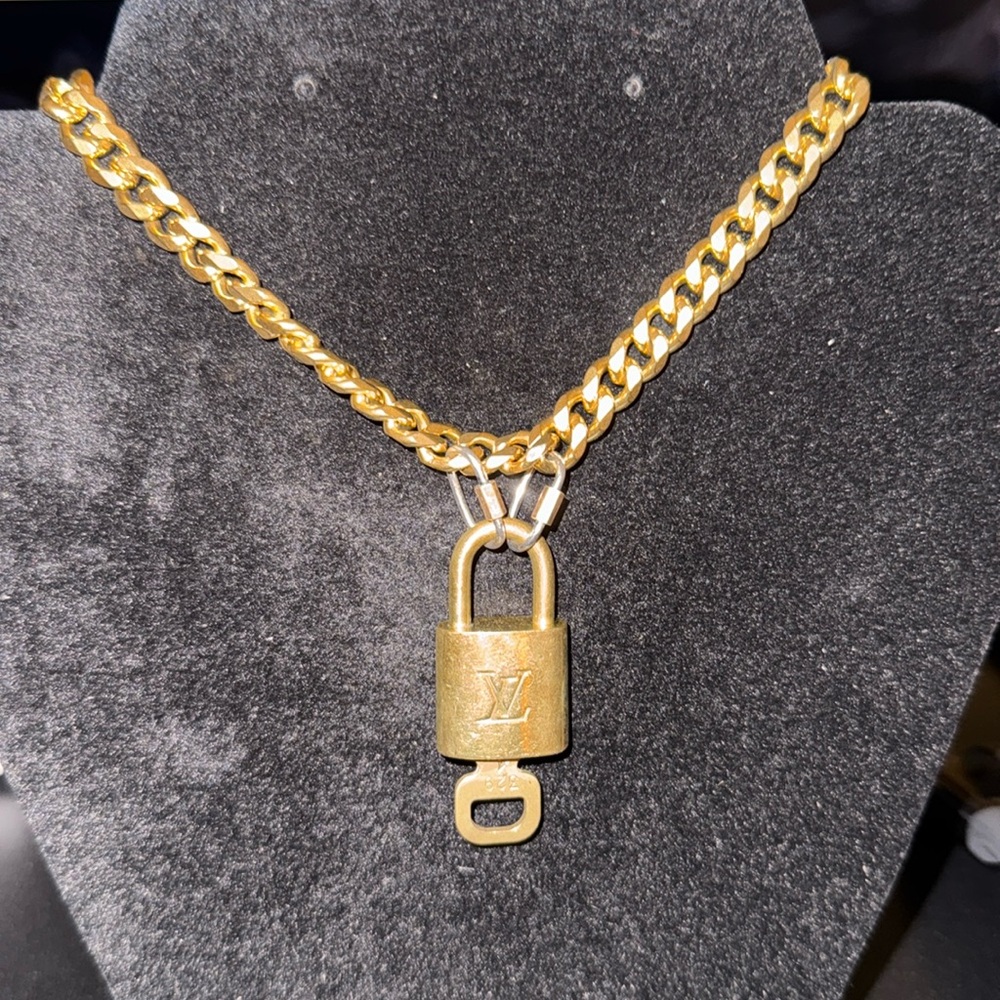 Louis Vuitton 🔐 Lock & Key, #329, Unbranded Necklace